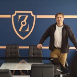 Zufluchtsort Bolivien - Enrique informiert (Offiziell)
