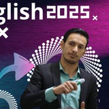 الاستاذ علي الميالي مدرس اللغة الإنجليزية