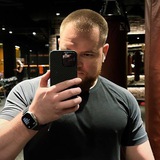 Denys Makarov | AI & Affiliate Marketing